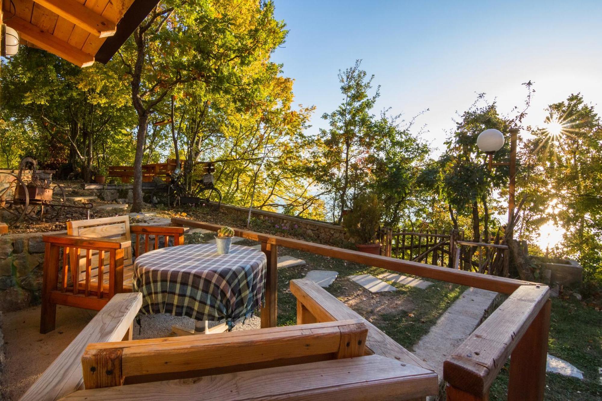 Robinson Sunset Guest House Лагадін Номер фото
