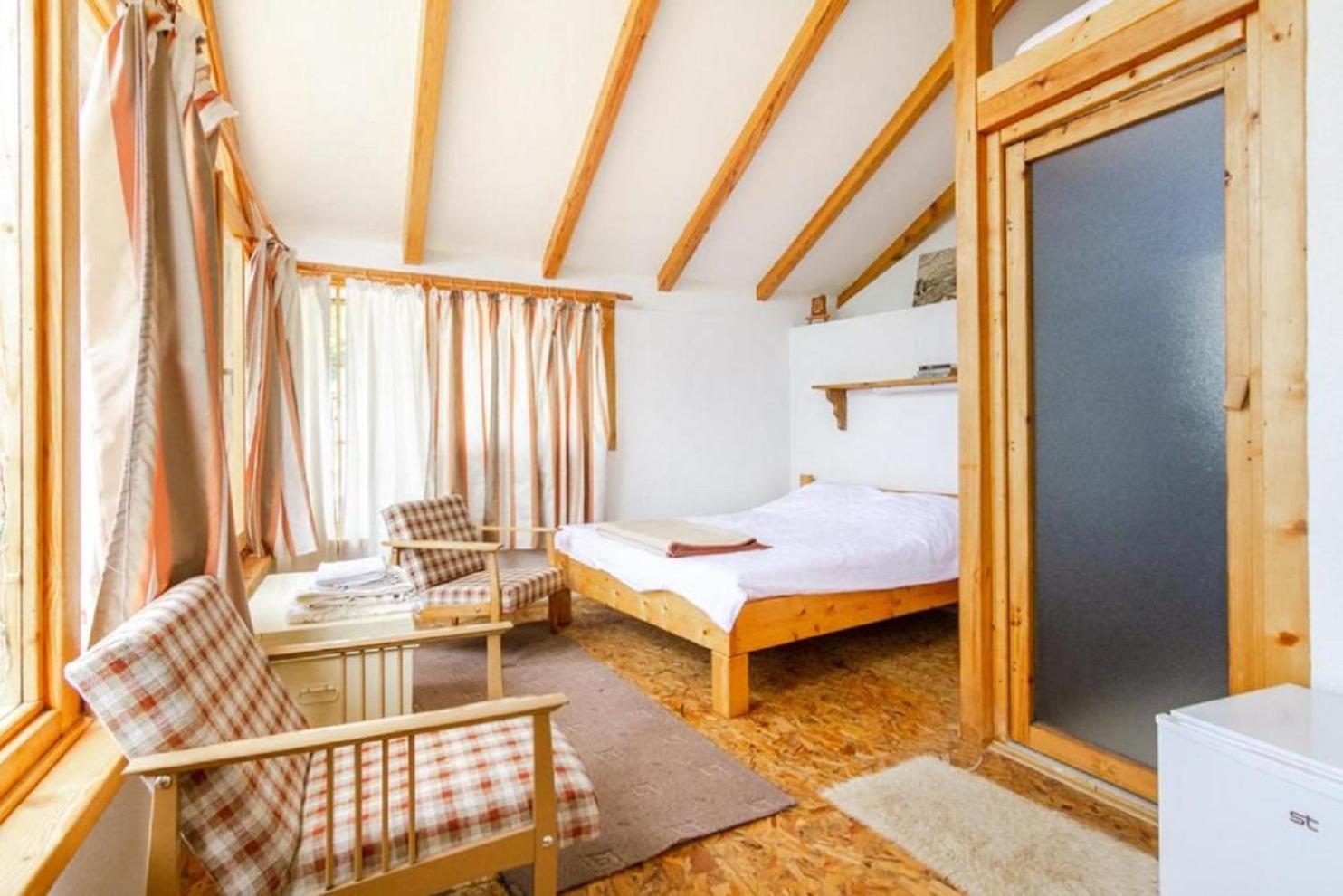 Robinson Sunset Guest House Лагадін Номер фото